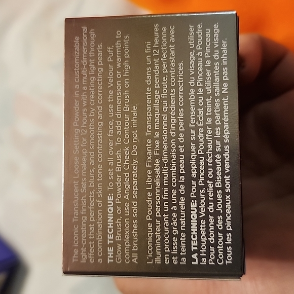 Laura Mercier Translucent Loose Setting Powder in "Light Catcher" **New** - Picture 7 of 7